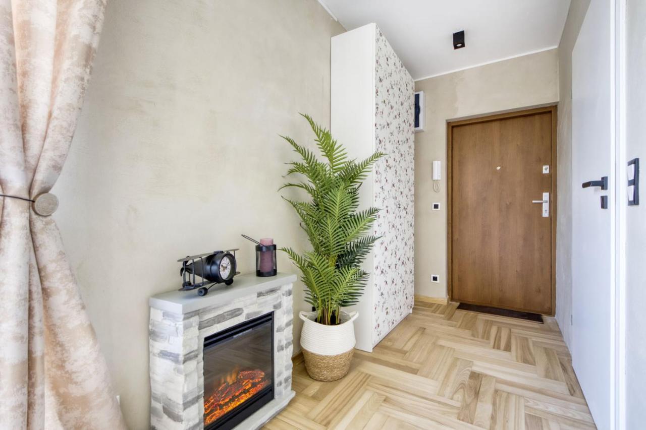 Palladium Elektoralna Apartments Varsóvia Exterior foto
